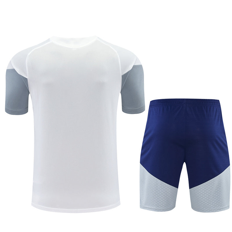 Equipación de entrenamiento de Inglaterra 2026
